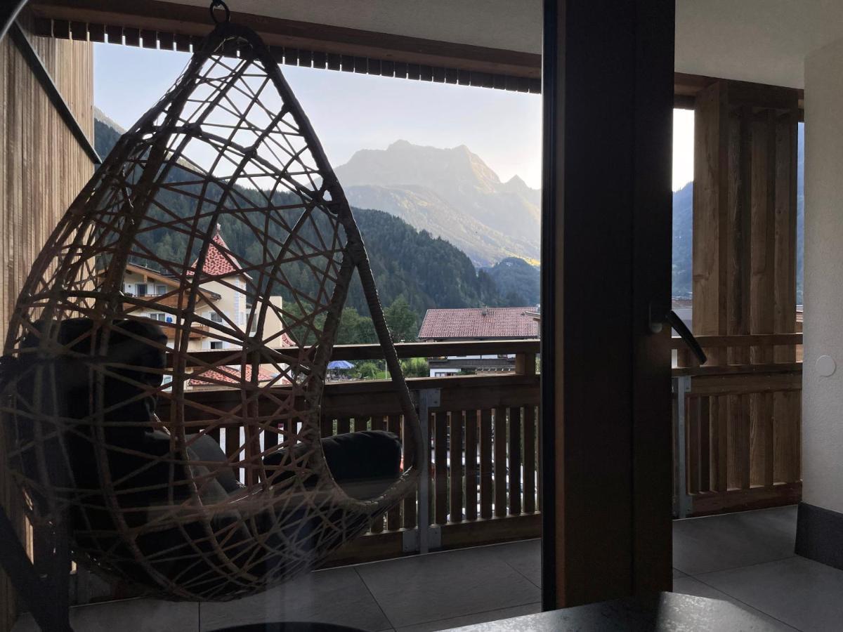 Hotel & Suites Glueck Auf Mayrhofen Ngoại thất bức ảnh