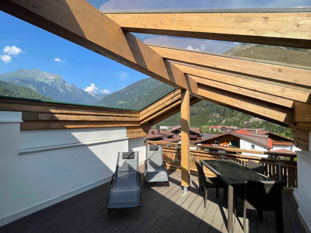 Hotel & Suites Gluck Auf Mayrhofen Ngoại thất bức ảnh